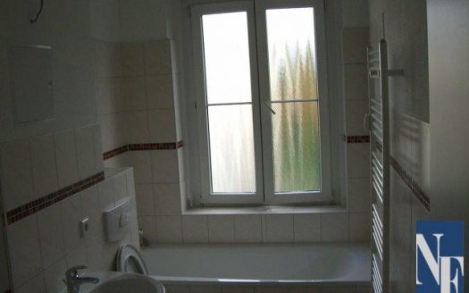 begehrte 3 Zimmer Wohnung in Zentrumsnähe, Bad mit Fenster, Balkon, Stellplatz