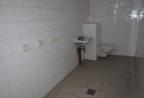 Jetzt vom neuen Rathaus profitieren, mit eigenem Zugang von der Straße