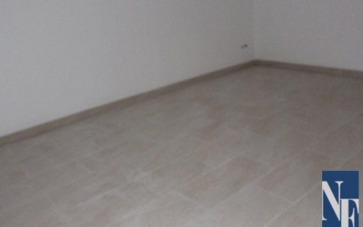 ruhige Gewerbeeinheit, in der Nähe zum Stadtzentrum, mit Anlieferungsmöglichkeit