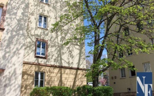riesige Terrasse mit Blick ins Grüne, Bad mit Fenster, zentrumsnah, Einbauküche vom Vormieter