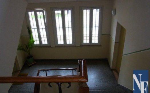riesige Terrasse mit Blick ins Grüne, Bad mit Fenster, zentrumsnah, Einbauküche vom Vormieter