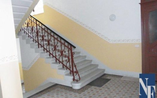 gemütliche, bezahlbare DG Wohnung mit EBK optional