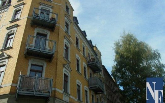 gemütliche, bezahlbare DG Wohnung mit EBK optional