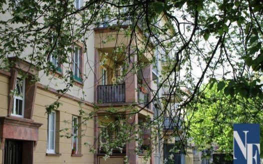 riesige Terrasse mit Blick ins Grüne, Bad mit Fenster, zentrumsnah, Einbauküche vom Vormieter